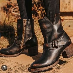 Freebird Carlito Distressed Black